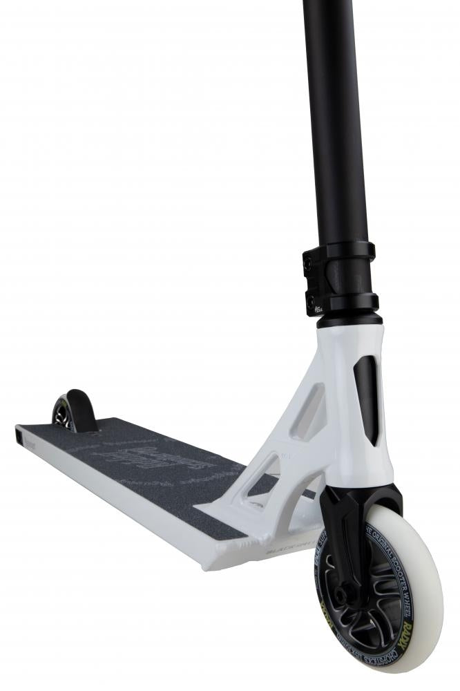 Freestyle koloběžka Addict Revenger 6.1 White Black