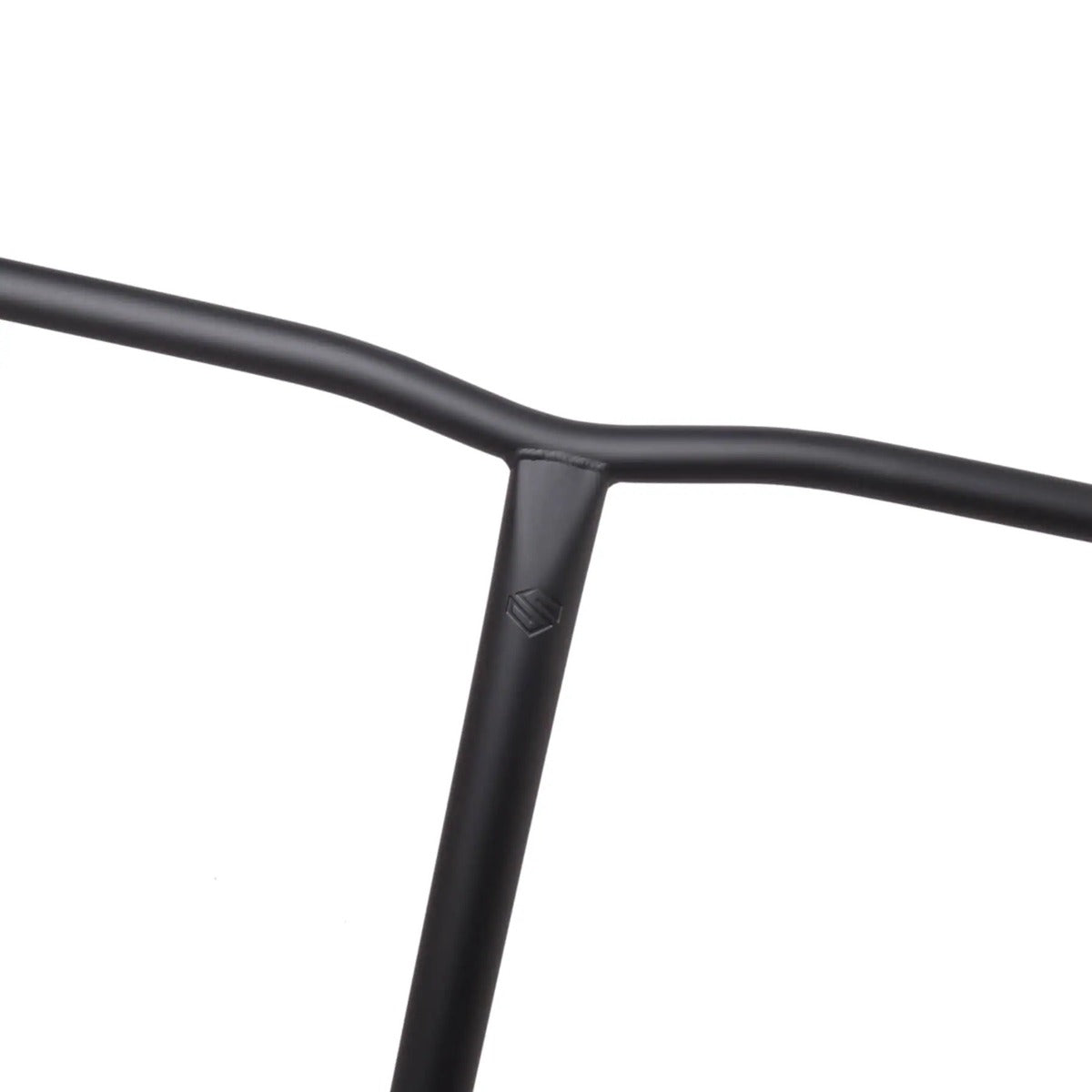 Řidítka Striker Steeltanium Bend 710 Black